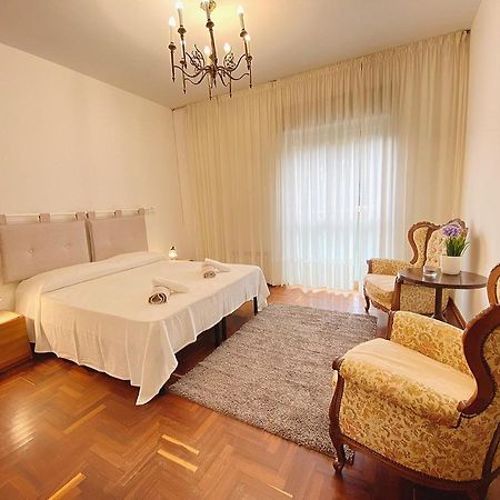 Elegante Appartamento A Чефалу Екстериор снимка